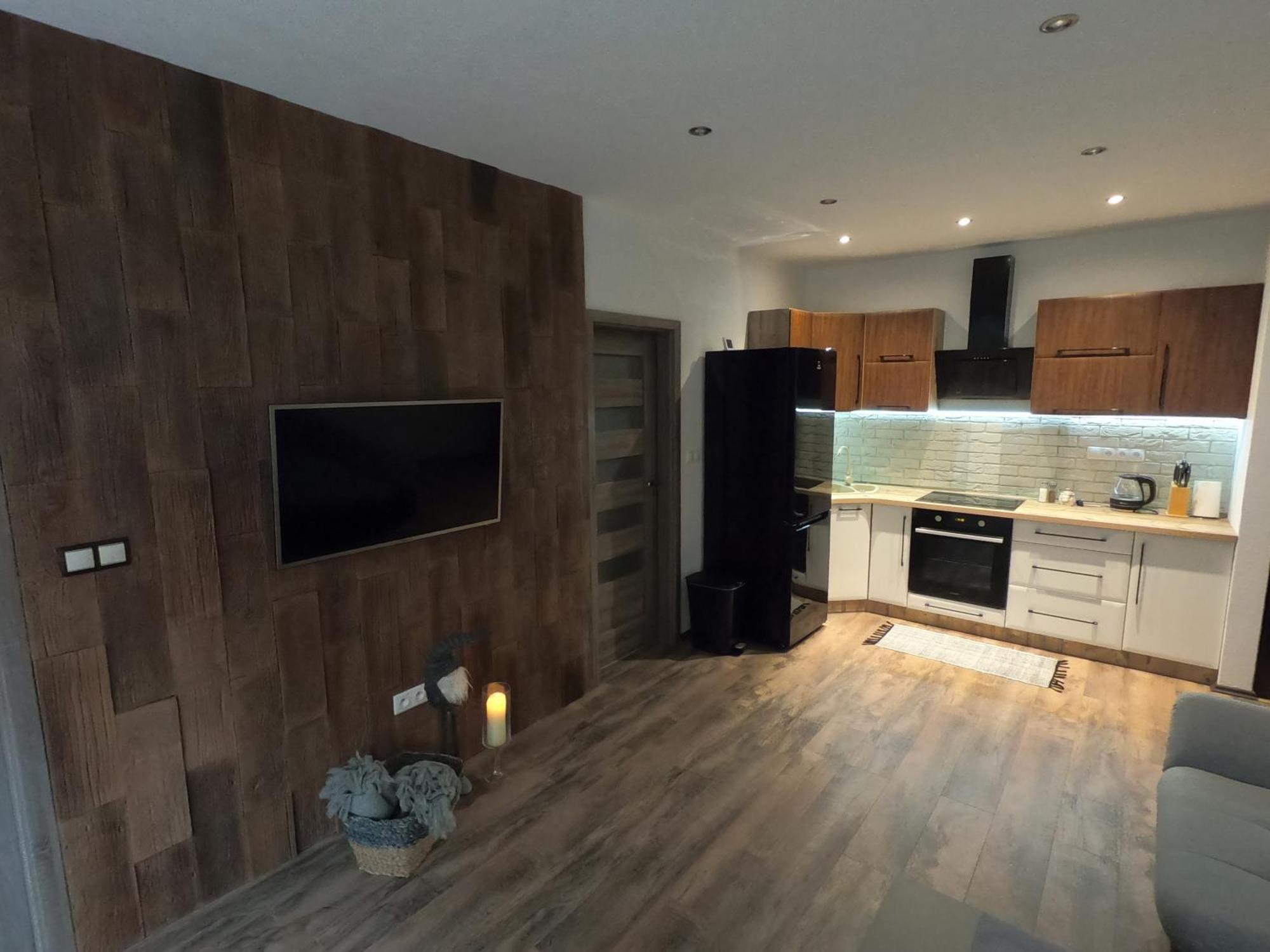 Apartman Rmntk Chopok Juh Horna Lehota Ngoại thất bức ảnh